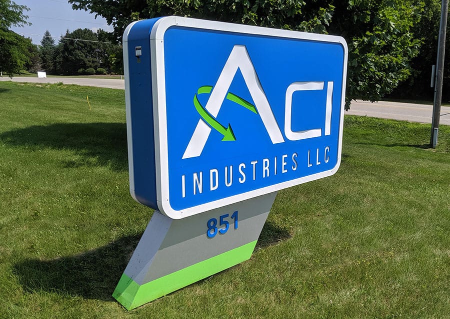 outdoor monument sign services milwaukee