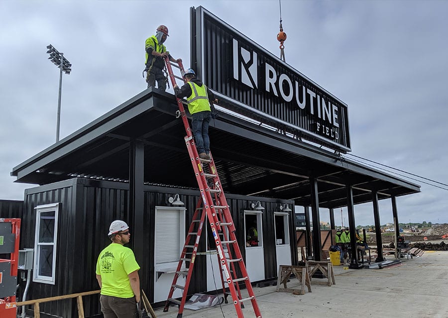 sign installation services milwaukee